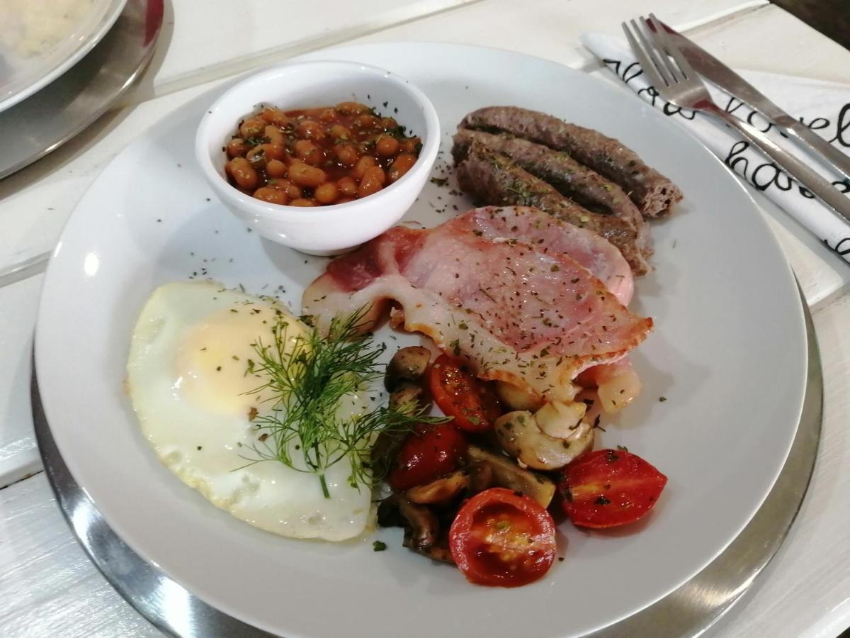 Villa Mariss Guesthouse Kraaifontein 外观 照片