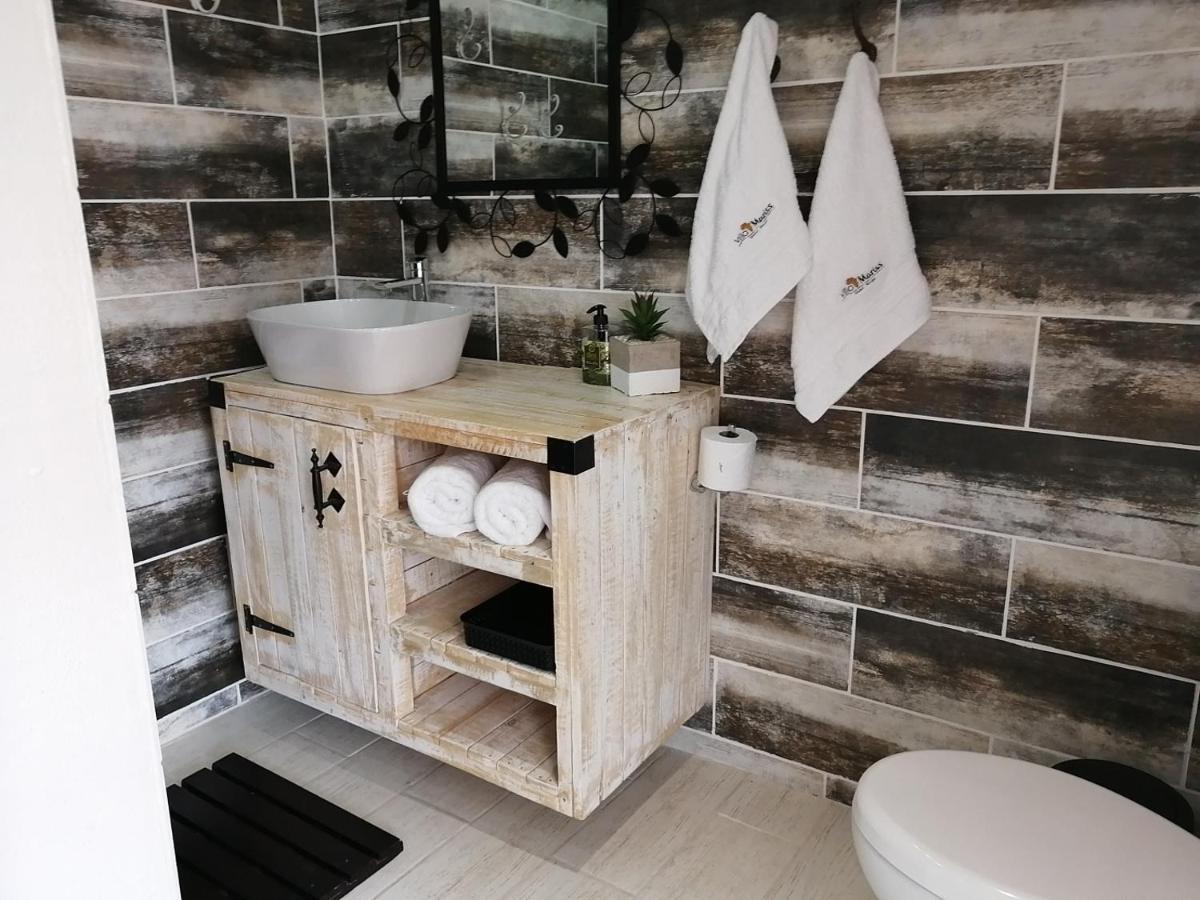 Villa Mariss Guesthouse Kraaifontein 外观 照片