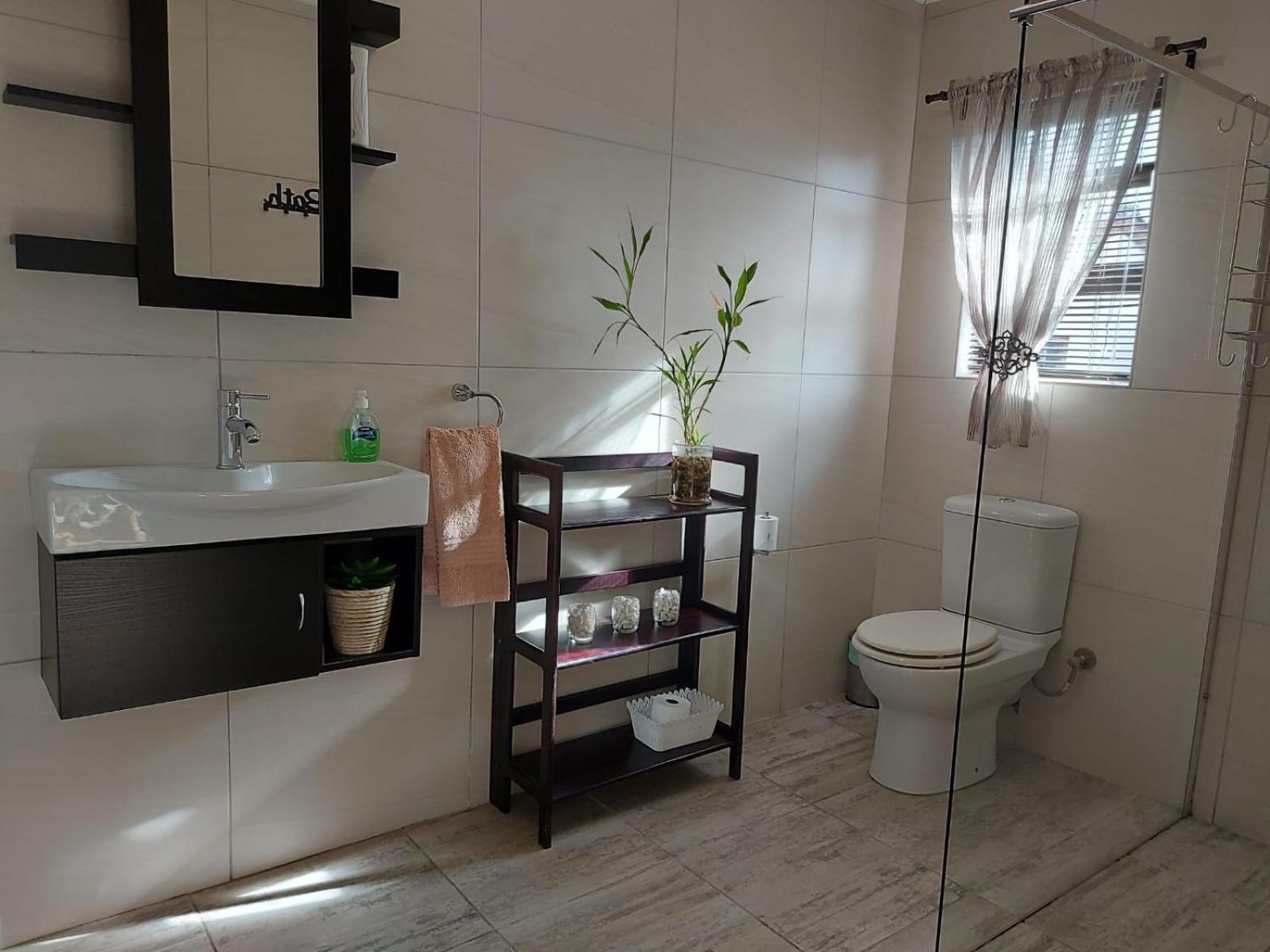 Villa Mariss Guesthouse Kraaifontein 外观 照片
